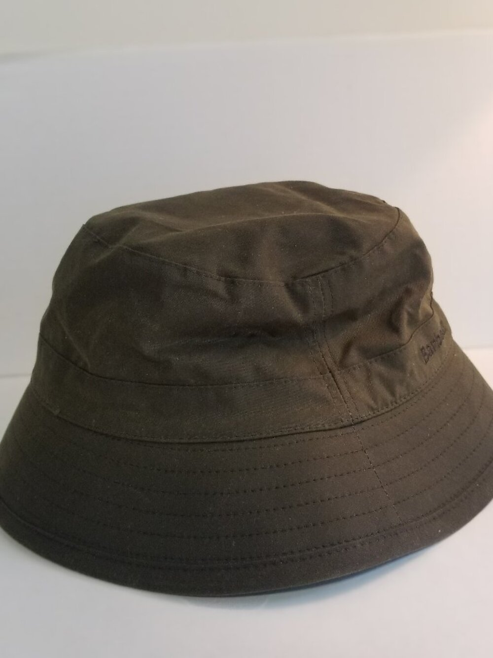Barbour Waxed Bucket Hat XL NEW